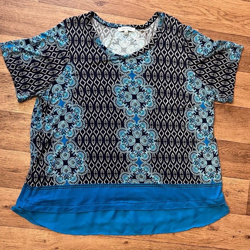 Rose + Olive women’s short sleeve top - Picture 1 of 5